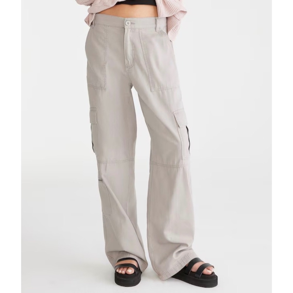 Aeropostale Womens Sm Mid-Rise Utility Cargo Pants Grey Straight Leg Relaxed Fit